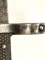 Österreich, Jatagan Seitengewehr Werndl Modell 1870, zum Infanterie- und Jägergewehr M1867/77.ohne Scheide, mit Abnahmemarke in Form des Doppeladlers, Herstellermarken auf der Klinge  und weitere Marken auf der Parierstange