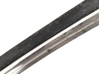 Österreich, Jatagan Seitengewehr Werndl Modell 1867, zum Infanterie- und Jägergewehr M1867/77., mit Abnahmemarke in Form des Doppeladlers, Herstellermarken auf der Klinge  und weitere Marken auf der Parierstange, ungereinigt,