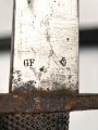 Österreich, Jatagan Seitengewehr Werndl Modell 1867, zum Infanterie- und Jägergewehr M1867/77., mit Abnahmemarke in Form des Doppeladlers, Herstellermarken auf der Klinge  und weitere Marken auf der Parierstange, ungereinigt,
