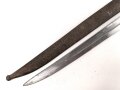 Österreich, Jatagan Seitengewehr Werndl Modell 1873, zum Infanterie- und Jägergewehr M1867/77., mit Abnahmemarke in Form des Doppeladlers, Herstellermarken auf der Klinge  und weitere Marken auf der Parierstange, ungereinigt,