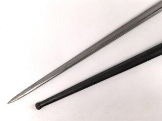 Frankreich, Seitengewehr Gras Modell 1874, sogenanntes Epee Bajonett, mit Koppelschuh, nummerngleich, Fertigung Saint Etienne 1877, zugehöriger Koppelschuh, dieser leicht defekt