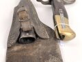 Frankreich, Seitengewehr Gras Modell 1874, sogenanntes Epee Bajonett, mit Koppelschuh, nummerngleich, Fertigung Saint Etienne 1877, zugehöriger Koppelschuh, dieser leicht defekt