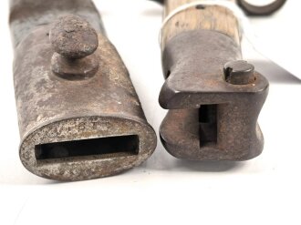 Großbritannien, Seitengewehr Modell P 1888 Mark I Typ II, ungereinigt, Hersteller und Abnahmestempel auf der Klinge