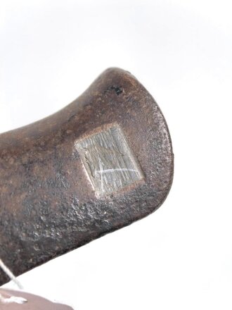 Österreich, Seitengewehr Modell 1870, ungereinigt, mit Koppelschuh, Herstellermarke auf Klingenansatz, Drückerfede bzw Drückerknopf entfernt und mit Zinn ausgefüllt,