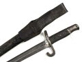 Österreich, Seitengewehr Modell 1870, ungereinigt, mit Koppelschuh, Herstellermarke auf Klingenansatz, Drückerfede bzw Drückerknopf entfernt und mit Zinn ausgefüllt,