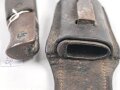 Österreich, Seitengewehr Modell 1870, ungereinigt, mit Koppelschuh, Herstellermarke auf Klingenansatz, Drückerfede bzw Drückerknopf entfernt und mit Zinn ausgefüllt,