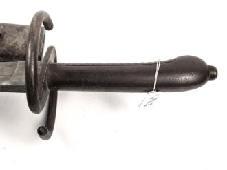 Württemberg, Infanterie Faschinenmesser Modell 1829, Truppenstempel auf Parierstange, diese abgeändert wie zu einem Katzbalger gehörig, ungleicher  Truppenstempel  auf Scheidenhaken, Stück wohl für historische Aufführungen abgeändert