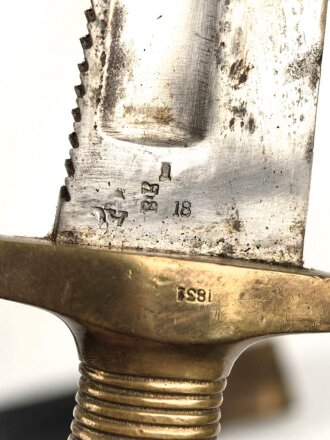 Russland, Faschinenmesser M1835 für Pioniere und Kanoniere mit Sägerücken,  das Messinggefäß entspricht dem französischen Muster 1831, jedoch zierlicher ,