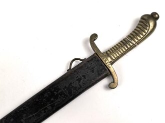 Sachsen, Faschinenmesser Modell 1845 , Truppenstempel auf Parierstange, Königskrone auf Parierstangenende, Scheide mit ungewöhnlicher Befestigung, ähnlich Bayern, jedoch passgenau, Ortblech fehlt, Leder biegsam