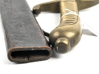 Sachsen, Faschinenmesser Modell 1845 , Truppenstempel auf Parierstange, Königskrone auf Parierstangenende, Scheide mit ungewöhnlicher Befestigung, ähnlich Bayern, jedoch passgenau, Ortblech fehlt, Leder biegsam