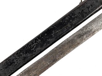 Sachsen, Faschinenmesser Modell 1845 , Truppenstempel auf Parierstange, Königskrone auf Parierstangenende, Scheide mit ungewöhnlicher Befestigung, ähnlich Bayern, jedoch passgenau, Ortblech fehlt, Leder biegsam
