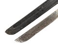Sachsen, Faschinenmesser Modell 1845 , Truppenstempel auf Parierstange, Königskrone auf Parierstangenende, Scheide mit ungewöhnlicher Befestigung, ähnlich Bayern, jedoch passgenau, Ortblech fehlt, Leder biegsam