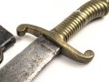 Sachsen, Faschinenmesser Modell 1845 , Truppenstempel auf Parierstange, Königskrone auf Parierstangenende, Scheide mit ungewöhnlicher Befestigung, ähnlich Bayern, jedoch passgenau, Ortblech fehlt, Leder biegsam