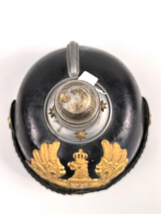 1. Weltkrieg Preussen, Pickelhaube für einen Offizier der Artillerie. Kriegsfertigung in gutem Gesamtzustand