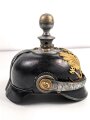 1. Weltkrieg Preussen, Pickelhaube für einen Offizier der Artillerie. Kriegsfertigung in gutem Gesamtzustand
