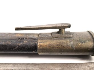 Preußen Kaiserreich, Seitengewehr Modell 1871 mit Säge, verschiedene Truppenstempel, Hersteller Kirschbaum Solingen, Lederscheide mit Knick aber fest, ungereinigt. Kammerstück von 1874
