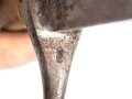 Preußen Kaiserreich, Seitengewehr Modell 1871 mit Säge, verschiedene Truppenstempel, Hersteller Kirschbaum Solingen, Lederscheide mit Knick aber fest, ungereinigt. Kammerstück von 1874