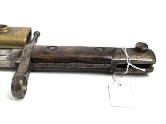 Italien, Seitengewehr Modell Carcano 1891 mit Lederscheide mit Messingbeschlägen, Hersteller Terni