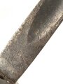 1.Weltkrieg Ersatzseitengewehr  mit gegossenem Stahlgriff und Dillenbajonettklinge mit deutscher Abnahme, Klingenspitze beschädigt, Griff nachlackiert,