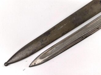 Österreich, Seitengewehr  Modell 1895 Mannlicher  für Stutzen, Eigentumstück,  Portepeeöse fehlt, Hersteller FGGY, Spitze der Klinge um ca 2 cm gekürz, Drücker fest