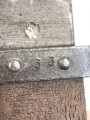 Österreich, Seitengewehr  Modell 1895 Mannlicher  für Stutzen, ohne Hilfskorn  Hersteller OEWG, Reste grüner Originallack auf Scheide