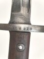 Italien, Seitengewehr Modell Carcano 1891 mit Koppelschuh, Lederscheide, mit geschwärzten Stahlbeschlägen,