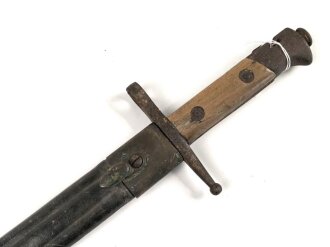 Italien, Seitengewehr Modell 1891/97 Carcano für Truppi Speziali für Gewehr Moschetto TS, Hersteller MA, Lederschride mit Messingbeschlägen, ungereinigt