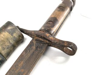 Italien, Seitengewehr Modell 1891/97 Carcano für Truppi Speziali für Gewehr Moschetto TS, Hersteller MA, Lederschride mit Messingbeschlägen, ungereinigt