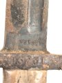 Italien, Seitengewehr Modell 1891/97 Carcano für Truppi Speziali für Gewehr Moschetto TS, Hersteller MA, Lederschride mit Messingbeschlägen, ungereinigt
