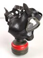 Bundeswehr, Gasmaske Modell 1965 mit Filter . Gebraucht, NUR FÜR DEKORATIONSZWECKE