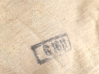 Kriegsmarine, weisse Klapphose für Mannschaften. Getragenes Stück, angeschmutzt "Wirtschaftsamt Litzmannstadt"