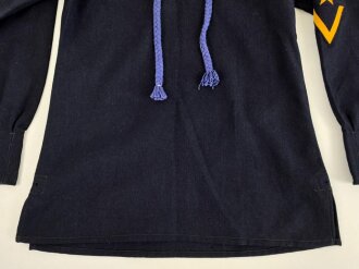 Kriegsmarine, blaues Hemd für einen Matrosengefreiten. Guter Zustand, mit Hersteller und Reichsbetriebsnummer, der Brustadler original vernäht