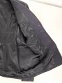 Kriegsmarine,  dunkelblaues Jackett mit zugehöriger Hose. Eigentumstücke, die Knöpfe wohl neuzeitlich ergänzt, der Brustadler scheinbar schon lange vernäht