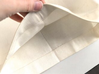 Kriegsmarine,  weisse Hose für einen Offizier. Eigentumstück, angeschmutzt, sonst gut