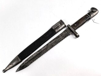 Bayern, Seitengewehr Modell 71/84 mit Säge  Hersteller Weyersberg Kirschbaum Solingen, bayrischer Truppenstempel auf Parierstange, Abnahme W 88 und L mit Krone 91 , O mit Krone, Scheidennaht offen , Leder weich