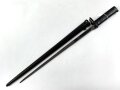 1.Weltkrieg Ersatzseitengewehr mit glattem Stahlgriff und Dillenbajonettklinge ,  ausgeprägte Laufkralle 17 mm , Klingenlänge 43,7 cm , Scheide nachgefertigt, komplett gespachtelt und nachlackiertes Stück, Drücker fest,