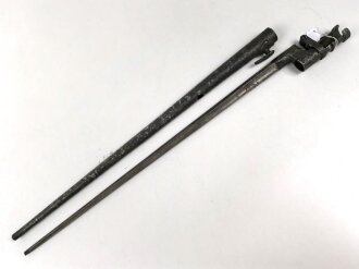 1.Weltkrieg Ersatzseitengewehr aus  russischem Mosin Nagant Bajonett mit deutscher Orgelpfeifenscheide , gereinigt, starke Rostschäden, Verriegelungsring dreht sich