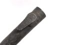 1.Weltkrieg Ersatzseitengewehr aus  russischem Mosin Nagant Bajonett mit deutscher Orgelpfeifenscheide , gereinigt, starke Rostschäden, Verriegelungsring dreht sich