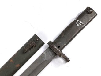 1.Weltkrieg,  Ersatzseitengewehr EB 12  mit Stahlgriff , Reinigungsloch,  mit ausgeprägter Laufkralle 17,5mm  und Klinge mit Hohlkehle, Klingenlänge 31cm, Originallack