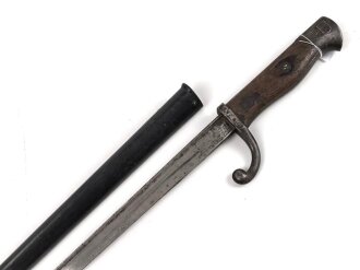 1.Weltkrieg Ersatzseitengewehr EB 90 aus belgischem Comblain Modell 1882 Garde Civique,  Scheide mit Originallack, deutscher Abnahmestempel auf Knaufoberseite,