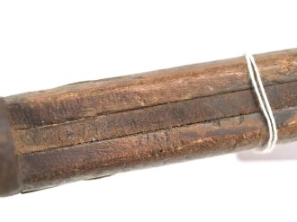 Italien, Seitengewehr Modell Carcano 1891/38 , Stahlscheide , Drücker fest, ungereinigt, 