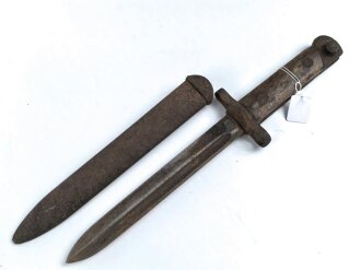 Italien, Seitengewehr Modell Carcano 1891/38 , Stahlscheide , Drücker fest, ungereinigt, 