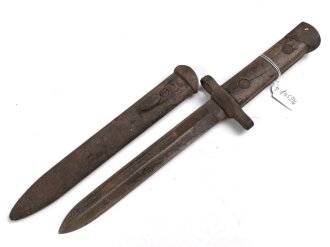 Italien, Seitengewehr Modell Carcano 1891/38 , Stahlscheide , Drücker fest, ungereinigt, 