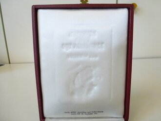 "Für Verdienste um die Kolonien, Ritter von Epp. Plakette in neuwertigem Zustand, in Schachtel. Maße der Schachtel14 x 18cm