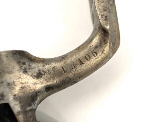 Bayern, Dillenbajonett Modell 1858 für Podewils-Lindner-Braunmühl Gewehr, 3- kantklinge, Gesamtlänge 61 cm, Waffennummer und Truppenstermpel,
