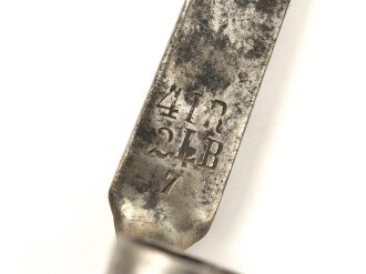 Bayern, Dillenbajonett Modell 1858 für Podewils-Lindner-Braunmühl Gewehr, 3- kantklinge, Gesamtlänge 61 cm, Waffennummer und Truppenstermpel,