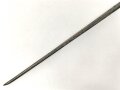 Bayern, Dillenbajonett Modell 1858 für Podewils-Lindner-Braunmühl Gewehr, 3- kantklinge, Gesamtlänge 61 cm, Waffennummer und Truppenstermpel,