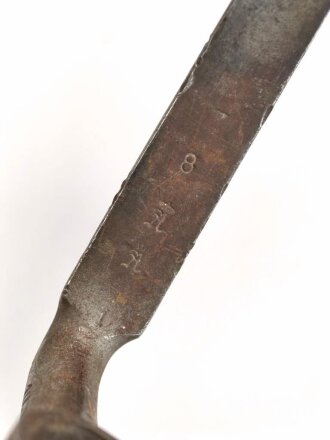 Preussen, Kaiserreich, Dillenbajonett Modell 1862  für Zündnadel Infanteriegewehr Dreyse Sömmerda 1862,  Waffennummer, Abnahmestempel, Gesamtlänge 58 cm , Tüllen- Innendurchmesser 21mm, Tüllenlänge 71 mm, Sperring fehlt
