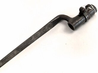 U.S. Army , Dillenbajonett Modell 1882  für Lee Gewehr der Marine, 3- kantklinge, Gesamtlänge 52,6 cm, Tüllendurchmesser 22 mm , Tüllenlänge 67,5 mm,  keinerlei Markierungen