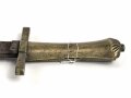 Schweiz, Weidmesser ohne Scheide , aufpflanzbar, Kantonal, Arretierungsfeder fehlt, Gesamtlänge 65,7 cm, Messinggriff mit gerader Parierstange   glatte Keilklinge beschliffen mit Rostspuren,  Schlitzlänge für die Gewehraufnahme 7cm, Schlitzbreite 3,5 mm